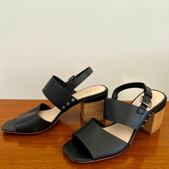 Size 11 - Caslon - braydon slingback sandal - Picture 3 of 9